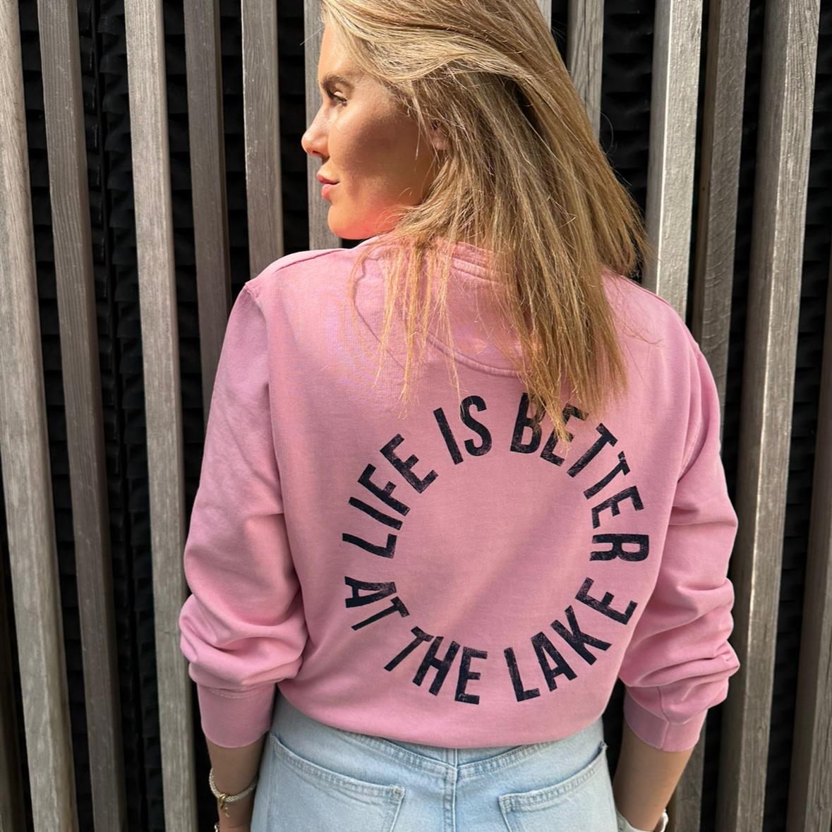 LIFE IS BETTER SWEATSHIRT – Vintage Bubble Gum-Blau